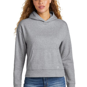 New Era ®  Women's Comeback Fleece Pullover Hoodie LNEA550